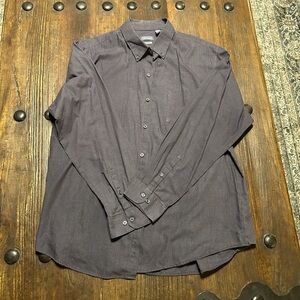 Van Heusen Charcoal Button-Down Shirt
